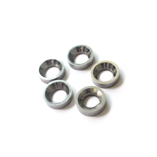 Cemented carbide seal ring